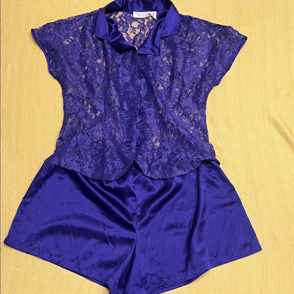 Vintage Victoria’s Secret Purple Lace Satin Pajama Set Gold Label 90s Shorts S
